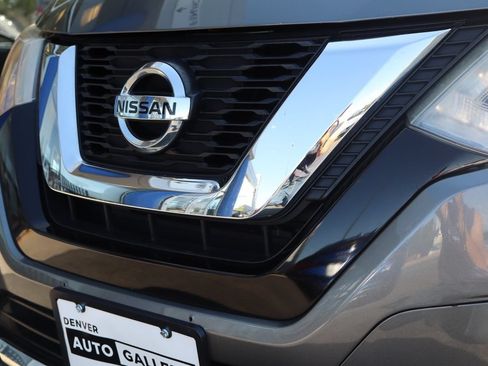 Used 2017 Nissan Rogue S w/ S Appearance Package AWD/4WD image 22