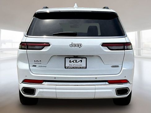 Used 2022 Jeep Grand Cherokee L Overland w/ Advanced Protech Group III AWD/4WD image 5