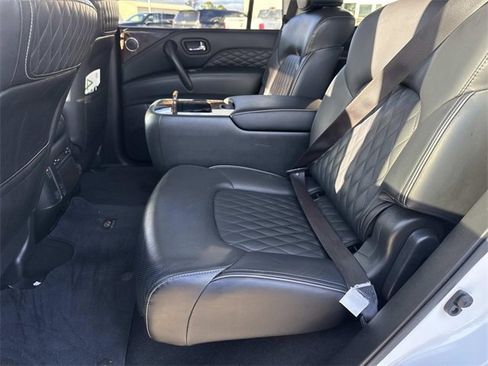 Used 2019 INFINITI QX80 Luxe w/ 22" Wheel Package image 15