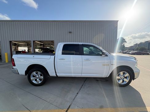 Used 2017 RAM 1500 Lone Star RWD image 8