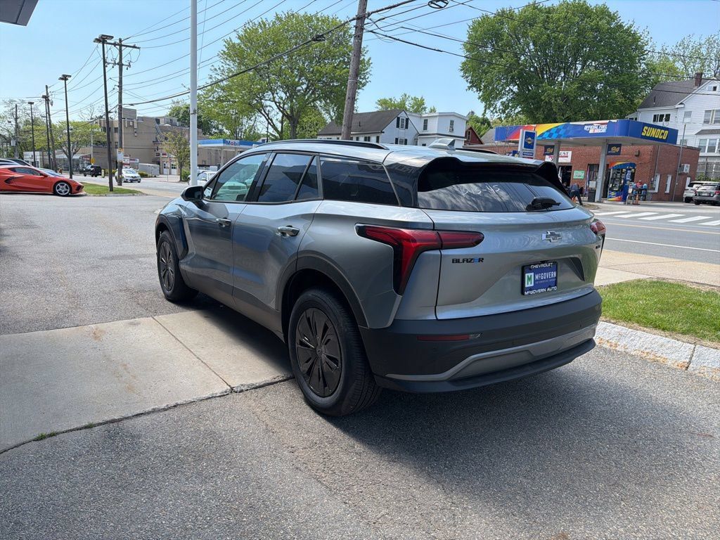 New 2025 Chevrolet Blazer EV LT AWD/4WD image 3