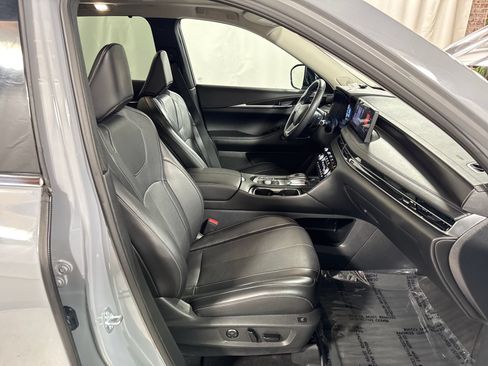 Certified 2025 INFINITI QX60 Sensory AWD/4WD image 30