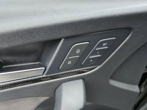 Used 2019 Audi SQ5 Prestige w/ Prestige Package image 19