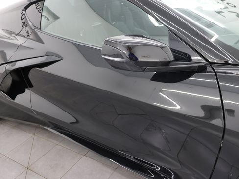 Used 2023 Chevrolet Corvette Stingray Premium Cpe w/ Z51 Performance Package image 23