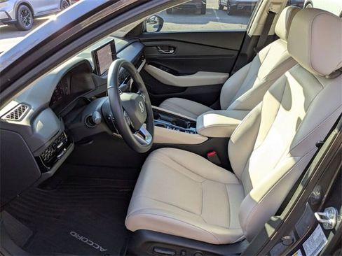 Certified 2023 Honda Accord Touring image 26
