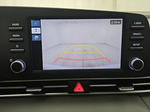 Used 2024 Hyundai Elantra SE FWD image 26