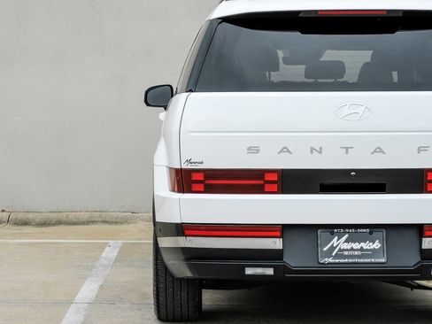 Used 2024 Hyundai Santa Fe Limited image 51