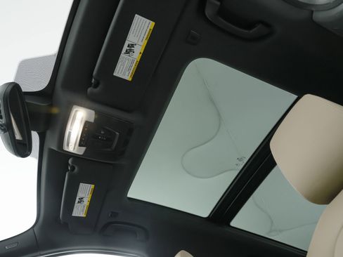 Used 2021 BMW X1 sDrive28i w/ Convenience Package image 38