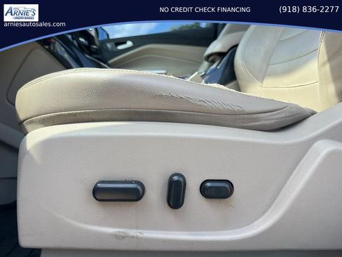 Used 2014 Ford Escape Titanium AWD/4WD image 9