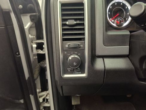 Used 2014 RAM 1500 Big Horn AWD/4WD image 25