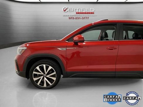 Used 2024 Volkswagen Taos SE image 92