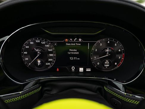 Used 2024 Bentley Flying Spur S V8 image 7