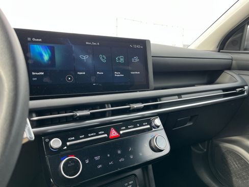 Used 2025 Hyundai Tucson Blue image 21