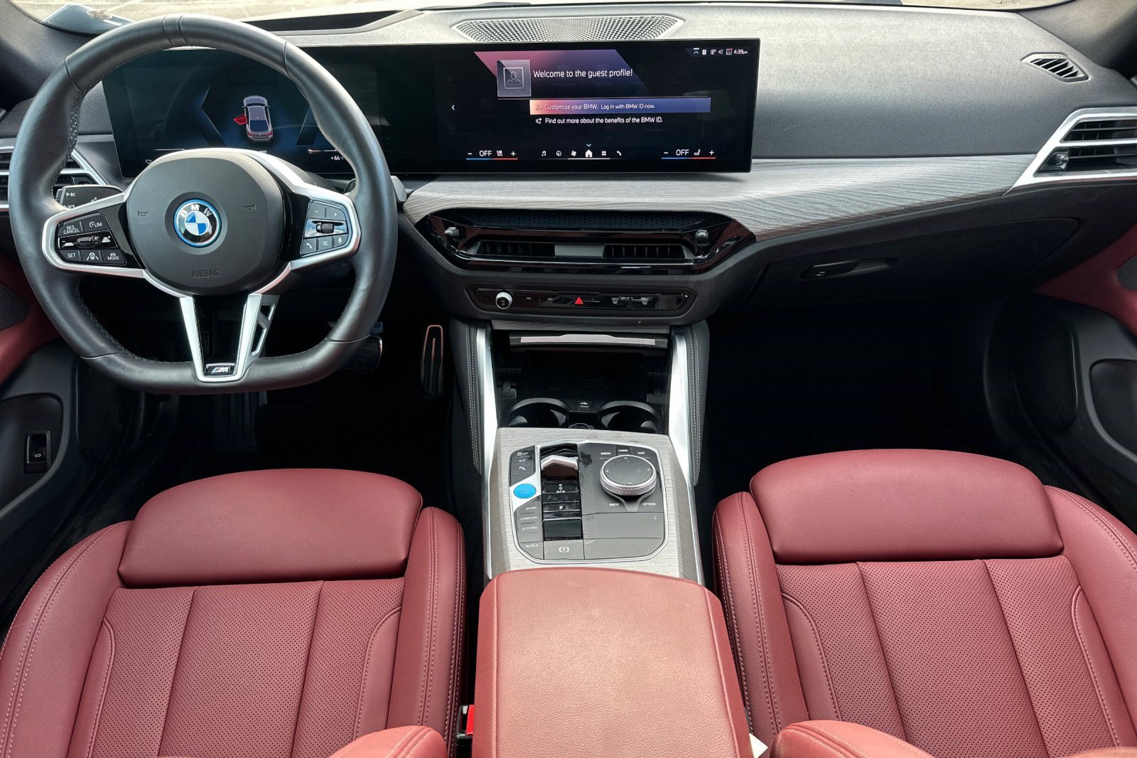 Used 2025 BMW i4 xDrive40i w/ M Sport Package AWD/4WD image 17