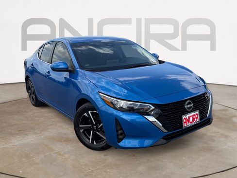 Used 2025 Nissan Sentra SV w/ Trunk Package FWD image 4