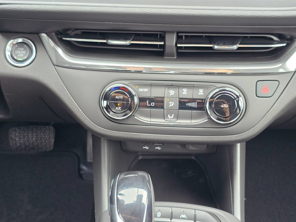 New 2026 Buick Envista Preferred FWD image 16