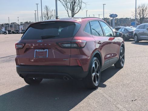 Certified 2025 Ford Escape ST-Line Elite image 4