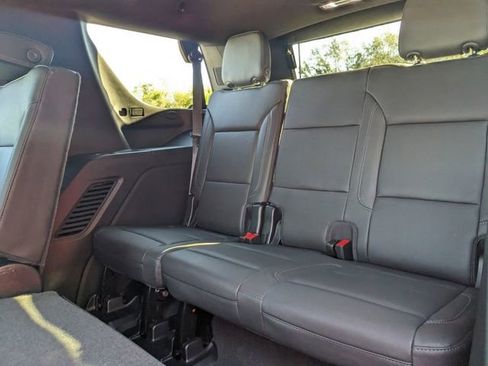 Used 2022 Chevrolet Tahoe LT image 17