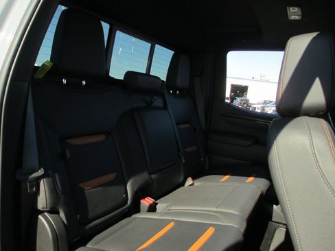 Used 2024 GMC Sierra 1500 AT4 w/ AT4 Premium Package image 23