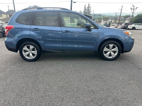 Used 2015 Subaru Forester 2.5i Premium w/ All-Weather Package AWD/4WD image 5