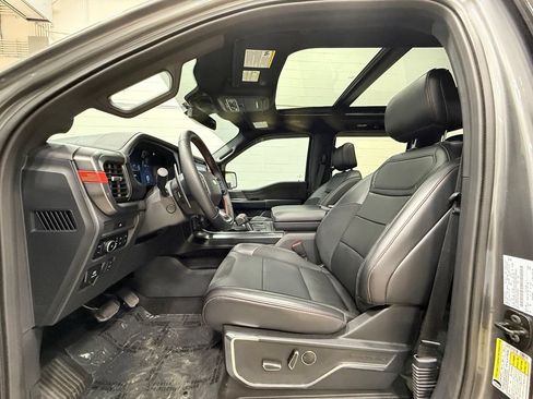 Used 2025 Ford F150 Raptor AWD/4WD image 39