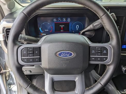 Used 2025 Ford F350 Lariat AWD/4WD image 31