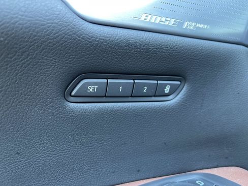 Used 2024 Cadillac XT5 Sportv w/ Technology Package AWD/4WD image 18