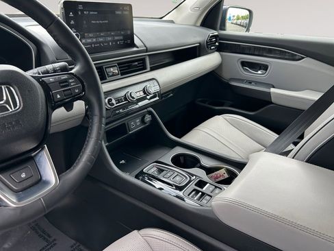 Certified 2024 Honda Pilot Elite image 10