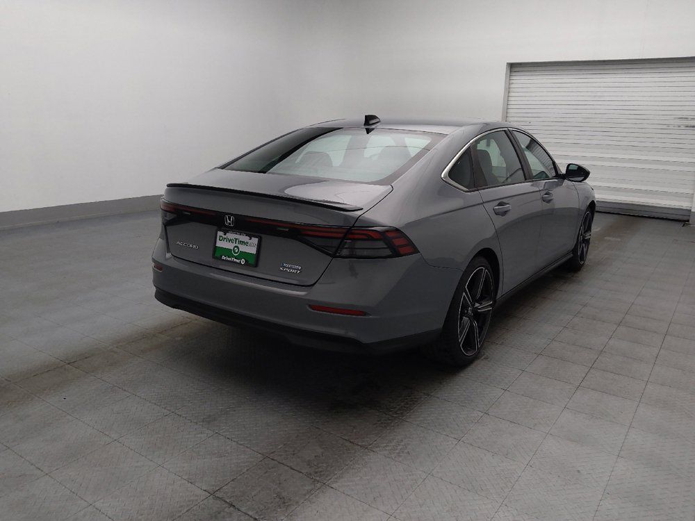 Used 2023 Honda Accord Sport image 9