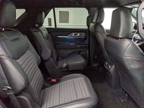 New 2025 Ford Explorer ST-Line w/ Premium Package image 26