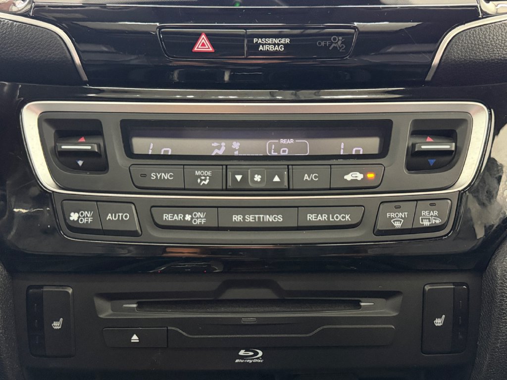 Used 2020 Honda Pilot Touring image 22