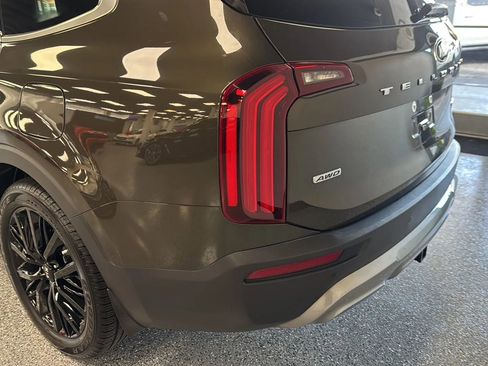 Used 2021 Kia Telluride SX w/ Towing Package AWD/4WD image 49