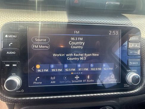 Certified 2021 Nissan Kicks SV FWD image 18