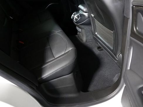 Used 2023 Alfa Romeo Stelvio Ti AWD/4WD image 34
