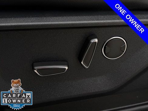 Used 2025 Ford F150 Lightning Lariat AWD/4WD image 6