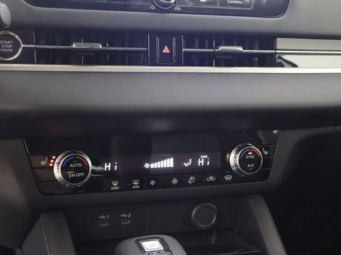 New 2026 Mitsubishi Outlander ES AWD/4WD image 40