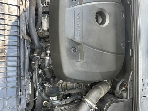 Used 2017 Volvo V60 T5 Premier w/ Convenience Package FWD image 22