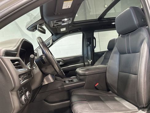 Used 2022 Chevrolet Tahoe RST AWD/4WD image 12