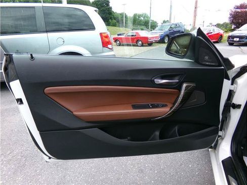 Used 2016 BMW 228i xDrive Coupe AWD/4WD image 4