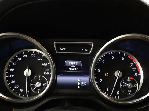 Used 2016 Mercedes-Benz GL 450 4MATIC image 4