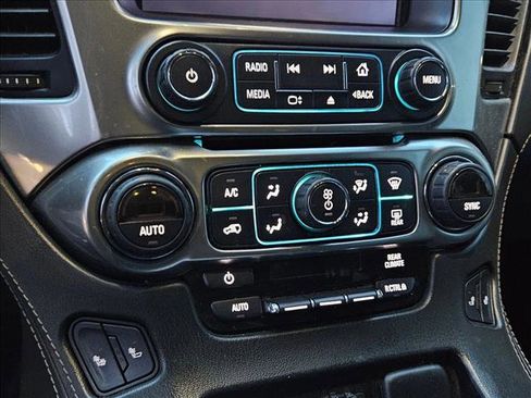 Used 2019 Chevrolet Tahoe LT image 14