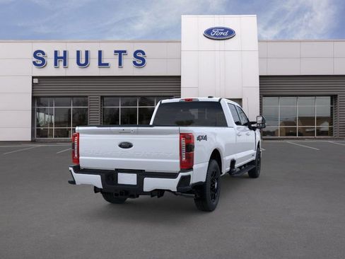 New 2026 Ford F250 Lariat w/ Black Appearance Package image 9