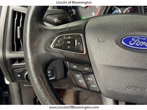 Used 2018 Ford Focus SE w/ Cold Weather Package image 28