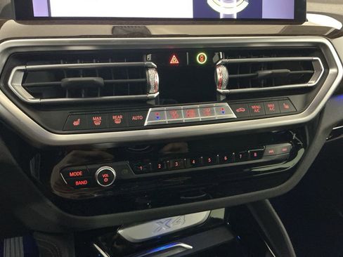 Certified 2022 BMW X4 xDrive30i w/ Premium Package 2 image 13