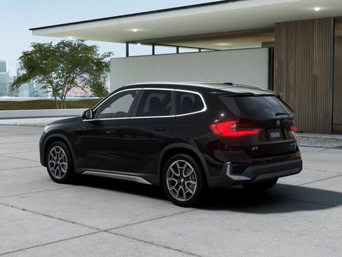 New 2026 BMW X1 xDrive28i AWD/4WD image 2