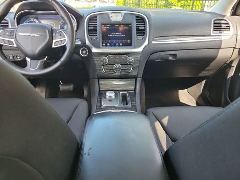 Used 2020 Chrysler 300 Touring w/ Sport Appearance Package RWD image 16