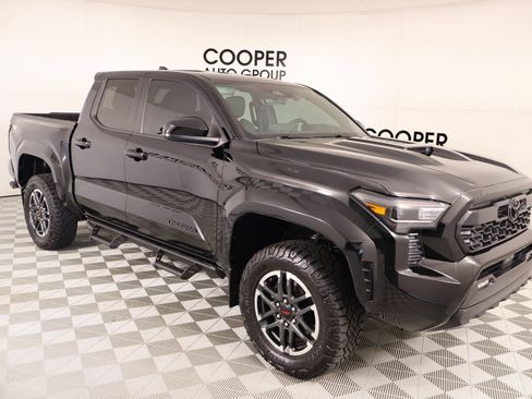 Used 2024 Toyota Tacoma TRD Sport AWD/4WD image 1