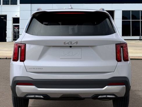 New 2026 Kia Sorento S w/ S Panoramic Sunroof Package image 15