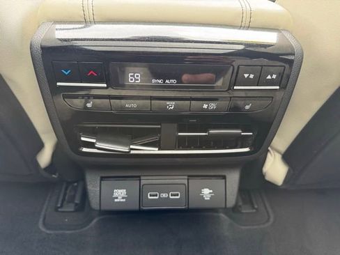Used 2022 Acura MDX Type S AWD/4WD image 39