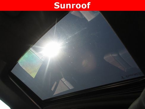 Used 2022 Chevrolet Silverado 2500 High Country w/ Z71 Off-Road Package image 15